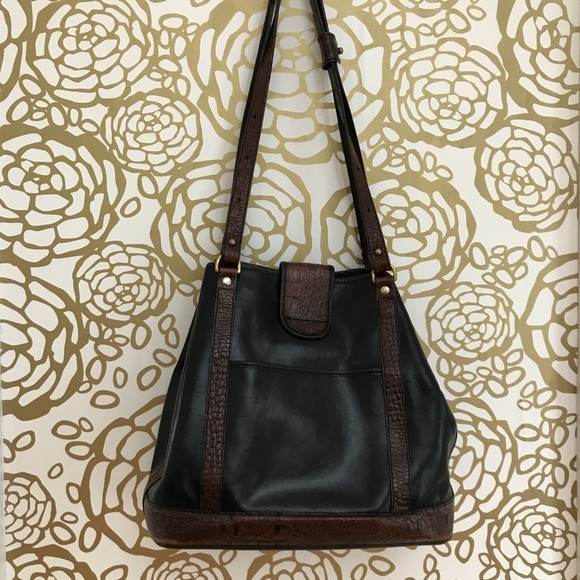 Brahmin Leather Alligator Accent Black Bucket Bag - Picture 6 of 11